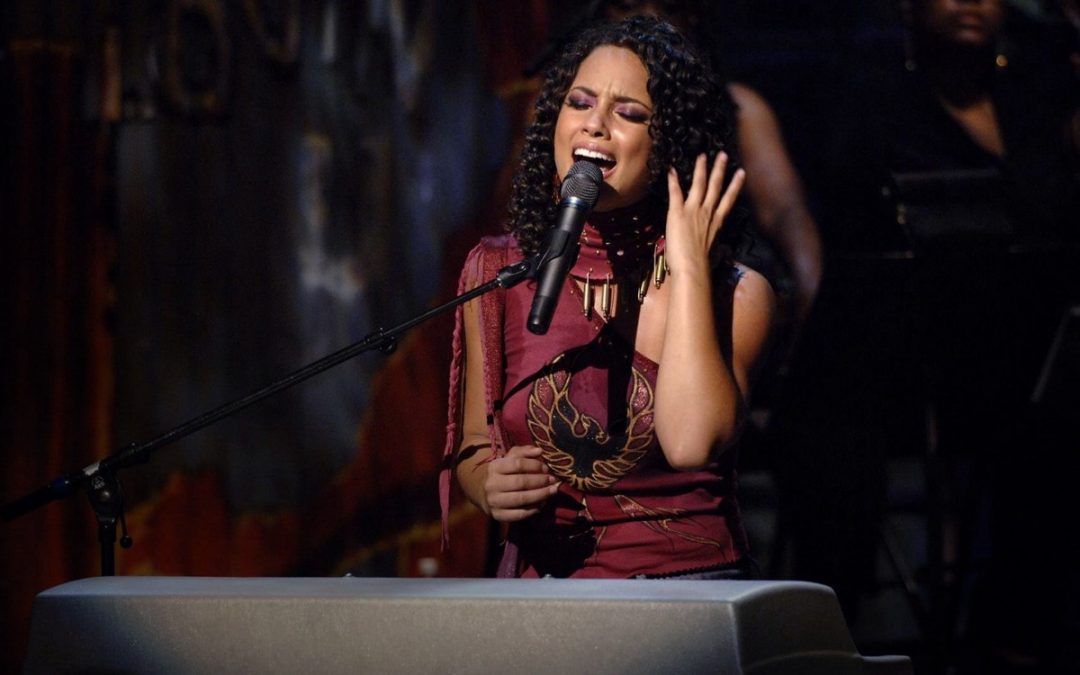 Recordamos el poderoso Unplugged de Alicia Keys